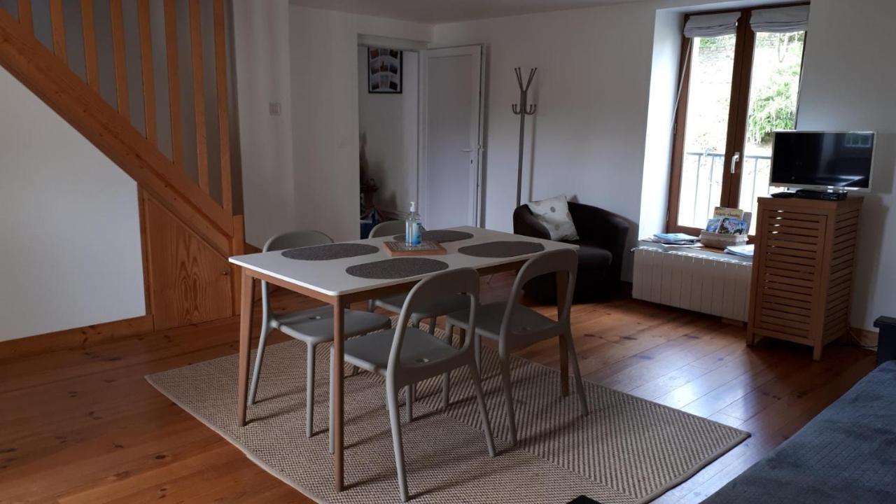 Chez Jeanne Apartment Saint-Laurent-sur-Mer Exterior foto